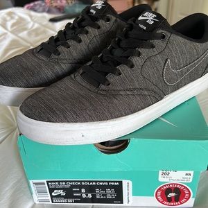 Nike SB Check Solarsoft Sneakers Size 8 men’s /9.5 women’s